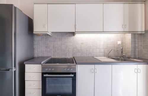 Amarousion Apartment | Ample 3BR Family Property in Marousi