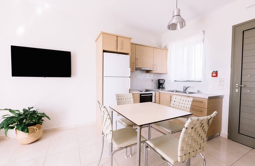 Nea Tirintha House | Anassia Villas