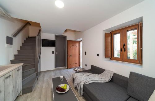 Kattavia House | Anastasia Deluxe Studio