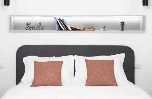 Irakleio Apartment | Andos Cozy & Luxury Upgraded Apartments
