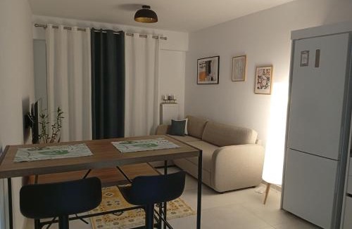 Dafni-Ymittos Apartment | Andria's Apartment