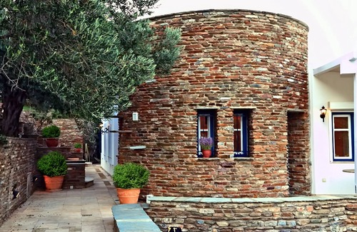 Paleopolis Villa | Andros Cyclades, private tennis & basketball courts,horses for riding