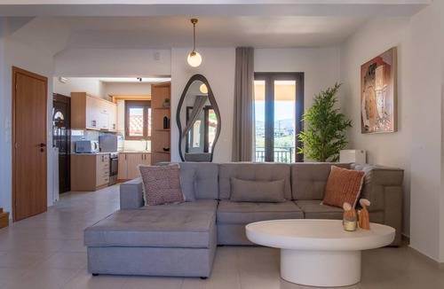 Sfakaki Villa | Anelia Serene Villa 500 m from the beach!