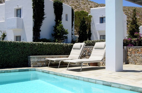 Karavostasis Apartment | ANEMI Folegandros