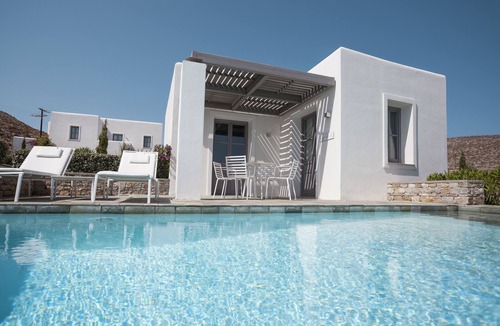 Karavostasis Apartment | ANEMI Folegandros