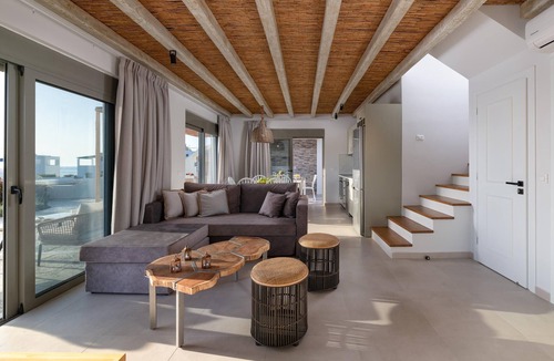 Lahania Villa | Anemos Villa -Pounentis