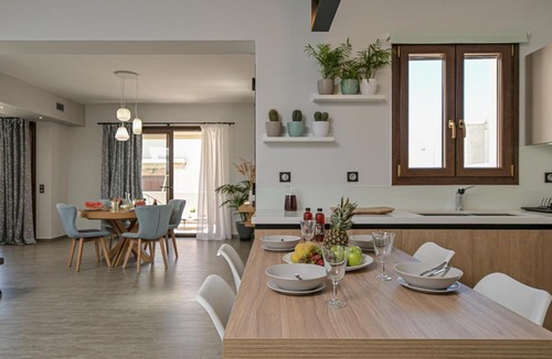 Naxos House | Angel's Luxury Apartment