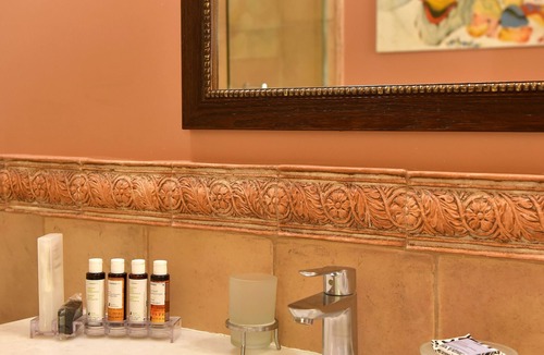 idhra Hotel | Angelica Boutique Hotel