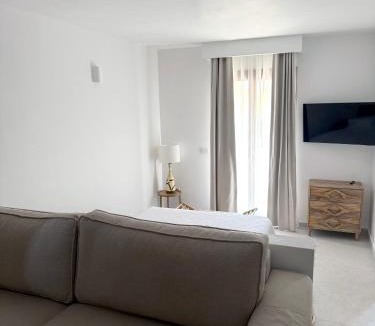Perdhika Apartment | Angelina Boutique Escape