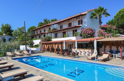 Skiathos Apartment | Angelina Studios