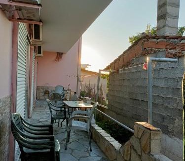 Agiokampos Apartment | Anna Apartments