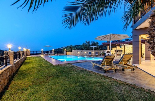 Stalos Villa | Anna - Three Bedroom Villa, Sleeps 6