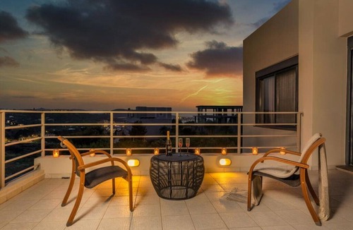 Petaloudes Villa | Anssami Villa