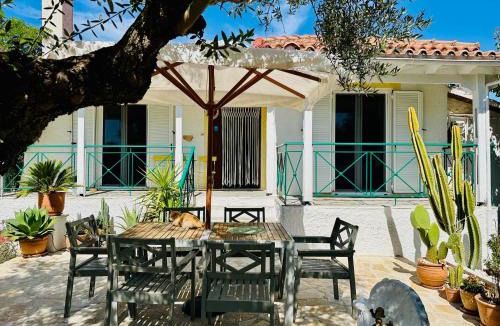 Pylos-Nestoras House | Antheia