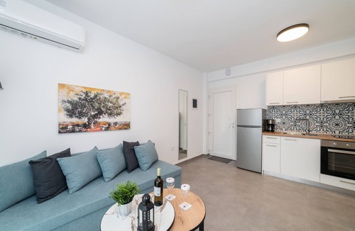 Paralia Ofryniou Apartment | Antigone Residential Complex - One Bedroom Apartment -