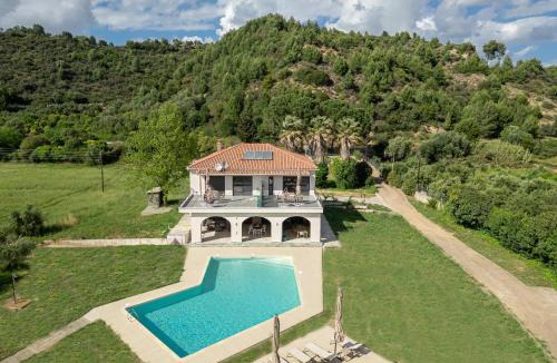 Archea Pissa Apartment | Antinea Olympian Villa