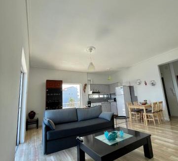 Agii Theodori Apartment | Apartment above the sea