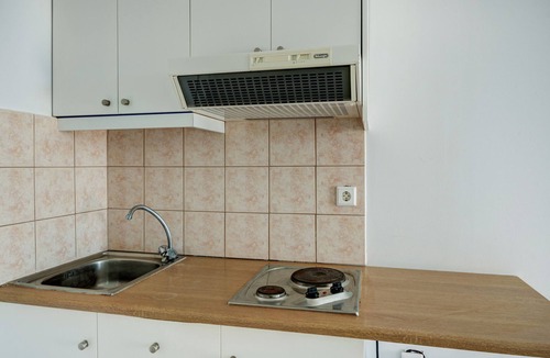 Kardamena Apartment | Apartment 'Evripides Family One -bedroom 3' with Shared Pool, Shared Garden and Air Conditioning
