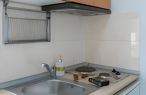 Parga Apartment | Apartment In A Hotel 'Ermioniroom 1' with Sea View, Wi-Fi and Air Conditioning