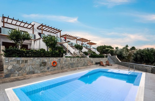 Gennadi Apartment | Apartment In A Hotel 'Standard Apartment No 3' with Mountain View, Wi-Fi and Air Conditioning
