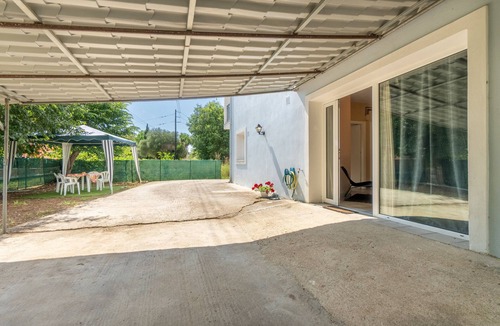 Gazatika Apartment | Apartment 'Jimmy's Cozy' with Shared Terrace, Wi-Fi and Air Conditioning