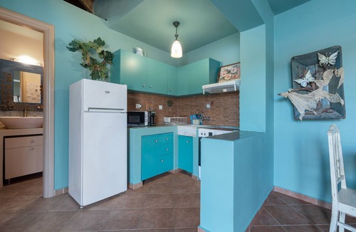 Vathy Apartment | Apartment 'Kymothoi' with Sea View, Wi-Fi and Air Conditioning