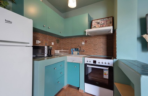 Vathy Apartment | Apartment 'Kymothoi' with Sea View, Wi-Fi and Air Conditioning