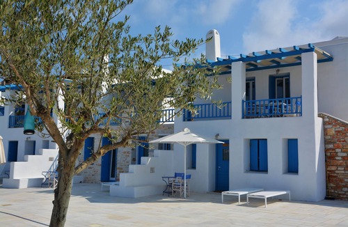 Krotiri Apartment | Apartment named "Faragas" Sea View, Pool, Basketball Court at Krotiri, Studio