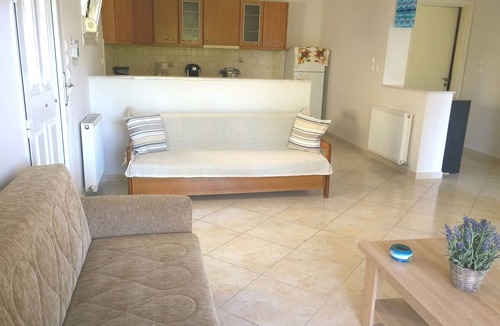 Koskinou Apartment | Apartment of 80sqm built in 2006 on the villa's ground floor .