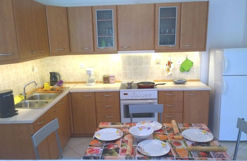 Koskinou Apartment | Apartment of 80sqm built in 2006 on the villa's ground floor .