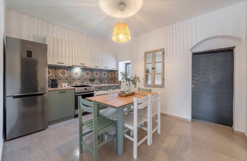 Sivota Apartment | Apartment 'Old Manor House 1' with Sea View, Wi-Fi and Air Conditioning