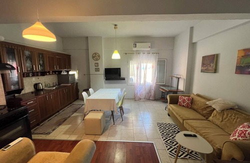 Heraklion Apartment | Apartment 'Olga Studio 1' with Sea View, Wi-Fi and Air Conditioning