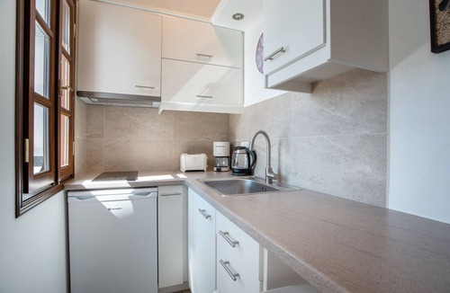 Naxos Apartment | Apartment 'Peaceful, Panoramic Seaview Retreat' with Sea View, Wi-Fi and Air Conditioning