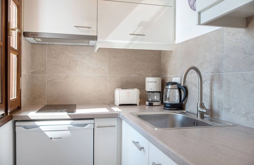 Naxos Apartment | Apartment 'Peaceful, Panoramic Seaview Retreat' with Sea View, Wi-Fi and Air Conditioning