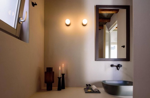 Ano Meria House | Apartment 'Seascape Suite 3' with Sea View, Wi-Fi and Air Conditioning