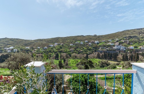 Steniai Apartment | Apartment "Stenies' Nook" with Sea View, Shared Garden & Wi-Fi