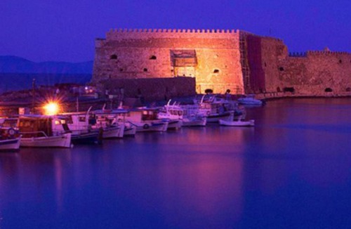 Heraklion Apartment | Apartment The Museum View Suite by Interhome