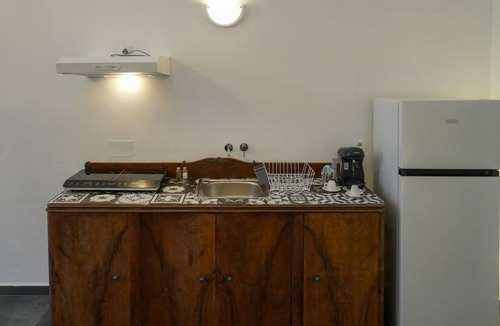 Emporio Apartment | Apartment 'Two-Bedroom' with Wi-Fi and Air Conditioning