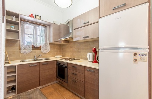 Sidari Apartment | Apartment 'Villa Oasis' with Mountain View, Wi-Fi and Air Conditioning