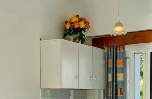 Asgourou House | Apartment with Balcony