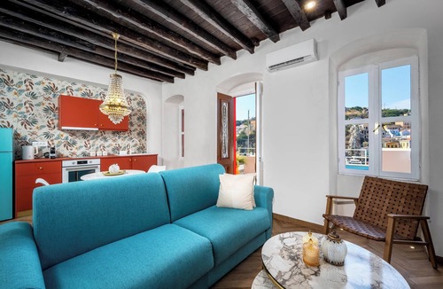 Symi Apartment | Apartment with sea view