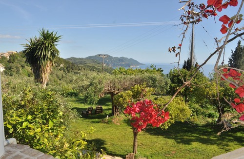 Parelia Apartment | Apartments in Holiday home Lemoni in Corfu