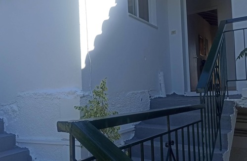 Kompi Apartment | Apartments with tavern above Peroulia beach near Koroni