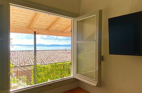 Barbati Villa | Apatament Nissaki Suite Artemis for 4 persons, with sea view in Corfu.