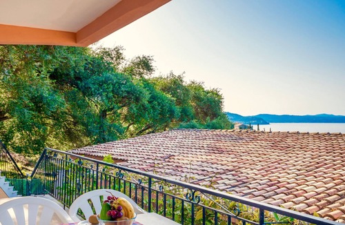 Barbati Villa | Apatament Nissaki Suite Artemis for 4 persons, with sea view in Corfu.