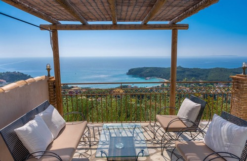 Parga Villa | Apolis Villas