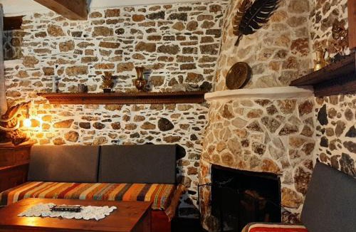 Asklipiio Apartment | Apollon Traditional House