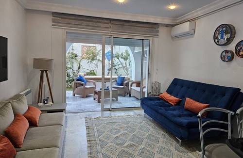 Eastern Hammamet Apartment | Appartement Super Équipé Avec Jardin, Piscine, Proche de la Plage
