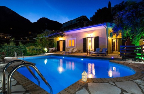 Nisaki Villa | Appealing 2 Bedroom Villa, A/C, Private Pool, Panoramic Sea Views - In Nissaki, just 450m to Beach!