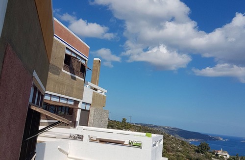 Chania House | Architect designed Cretan Sea Vista